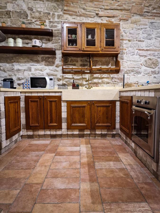 O Rosa Bella Appartamento Via Savelli Della Porta 24 Gubbio Exteriér fotografie